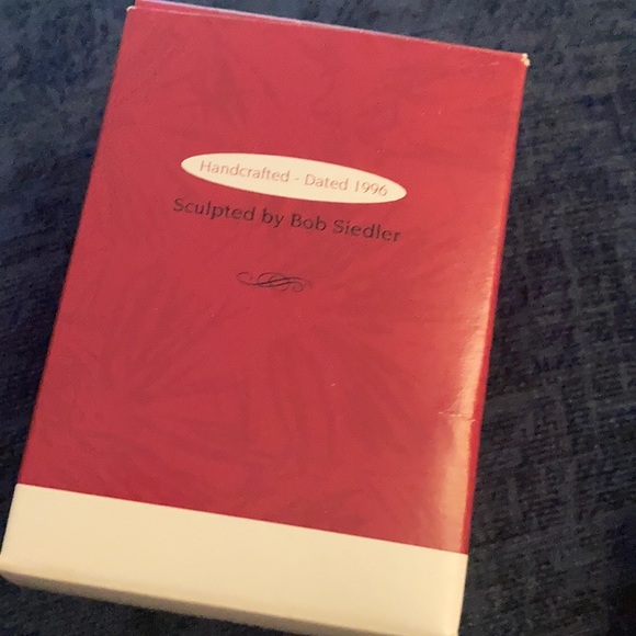 Keepsake ornament “ Dad “ with video camera  1996 Hallmark ornament. - Picture 6 of 7